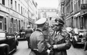 1 new home page 7 hitler holocaust